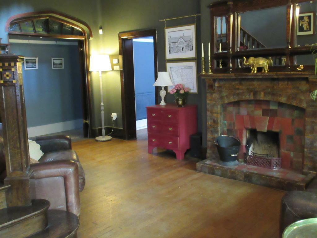Bed and Breakfast Gellihaf House Blackwood  Esterno foto