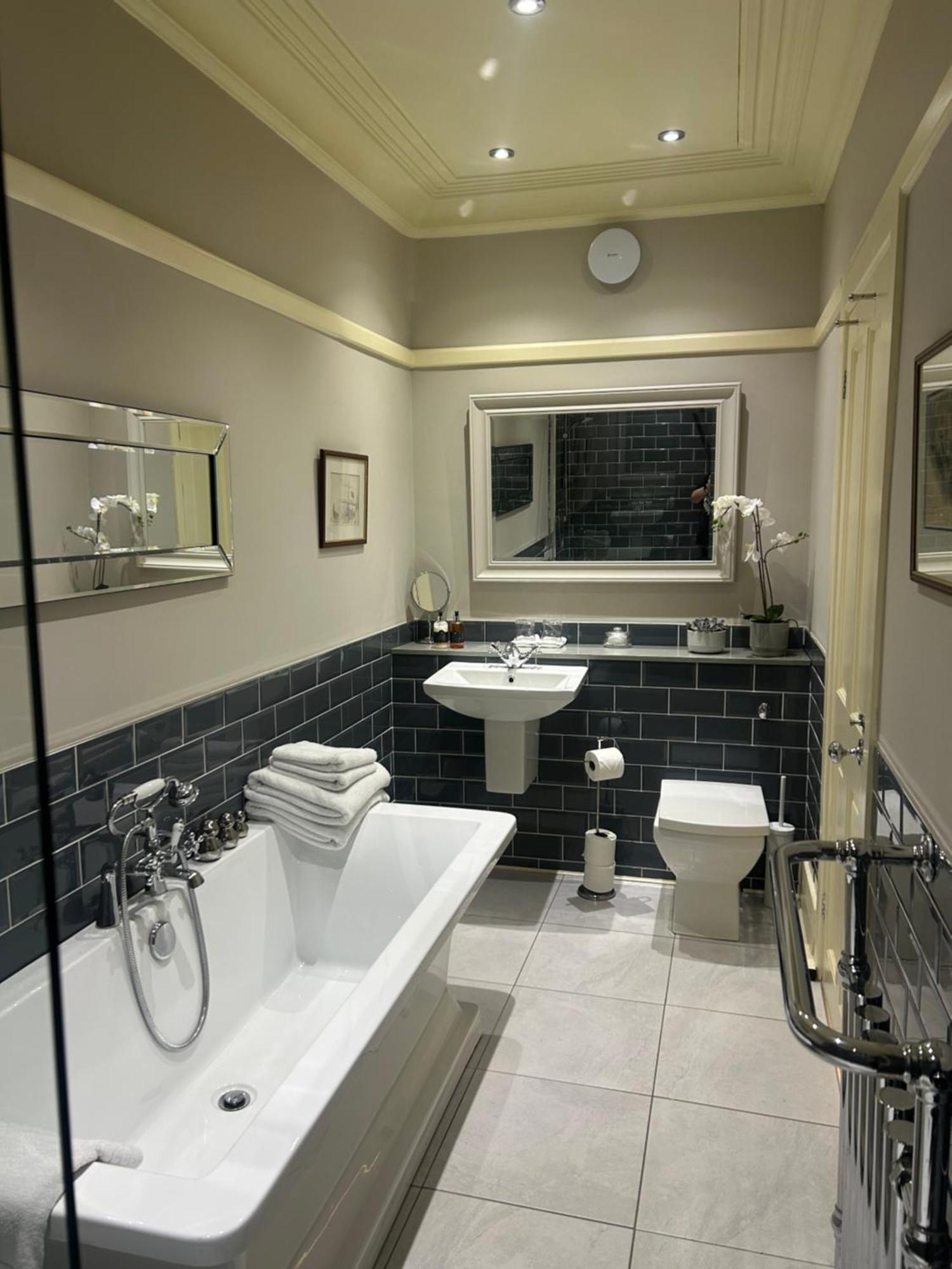 Bed and Breakfast Gellihaf House Blackwood  Esterno foto